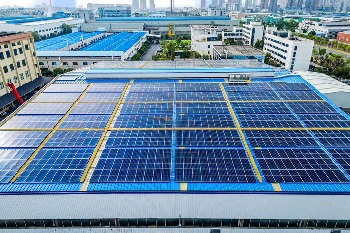 With technology as the sail, we can navigate toward the blue ocean of the future.