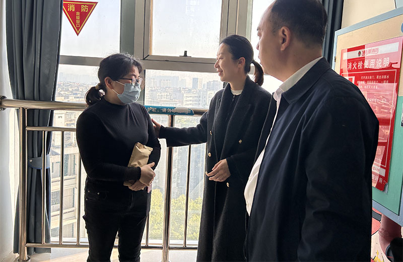 微光成炬 大爱同行丨新向维集团为患病员工子女点燃希望之光